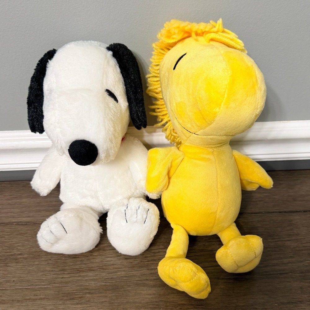 Kohls Cares Peanuts Gang Snoopy & Woodstock Plush Stuffed Animal Toys